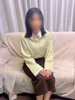 君嶋ひな