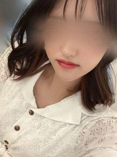 シイナ