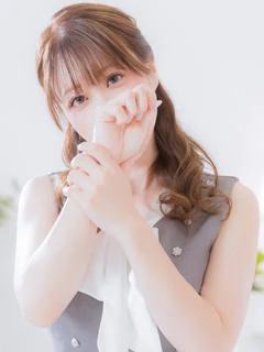 芹沢　あゆみ