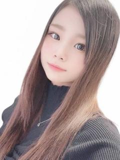 ゆりな