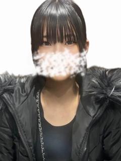 てる