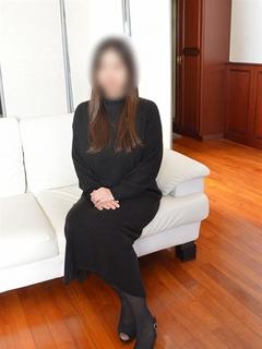 由衣