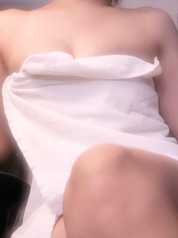 葵(あおい) の 出勤U・x・U
