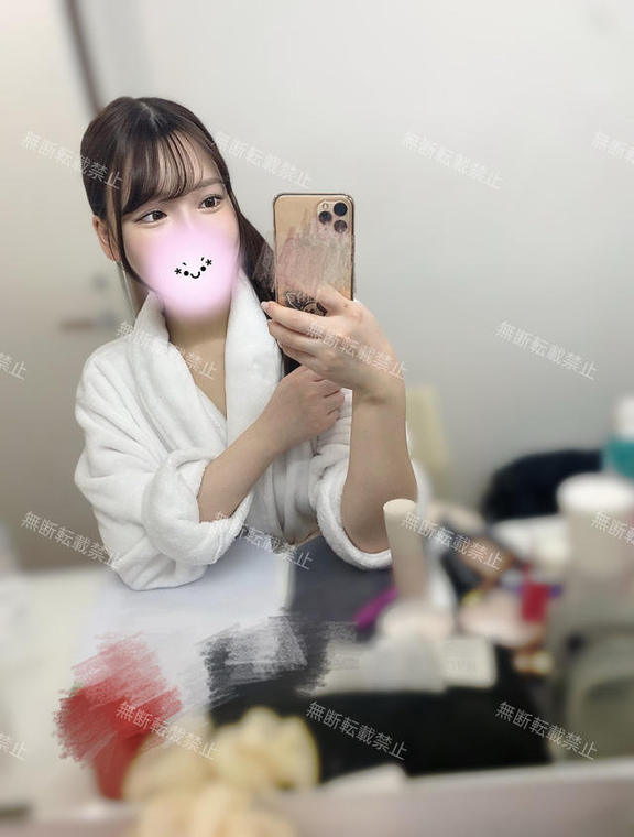 美波〇里 の 🩵とろけたい？🩵