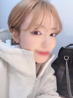 ナナミ
