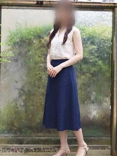 みい