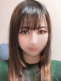 杏　ナナミ