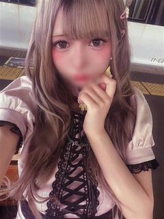 安達　うる