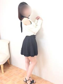 新人ましろ