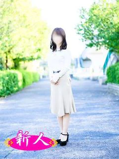 秋元詩織