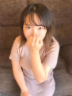 にぃな