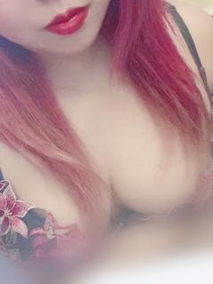 あきな