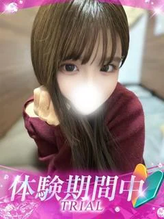 みーな