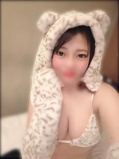 まみ【天然Gカップ乳イキ】