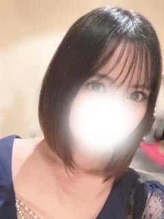 ゆりか【電マで即溢れる愛液】