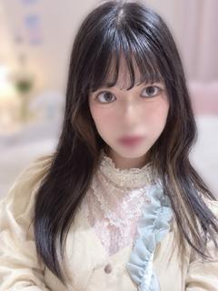 つきの【潮吹き体質の天然H乳】