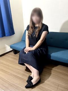 あきな