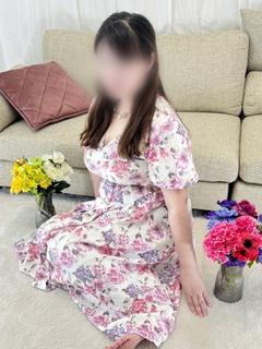 小栗　あかね