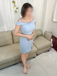 三月