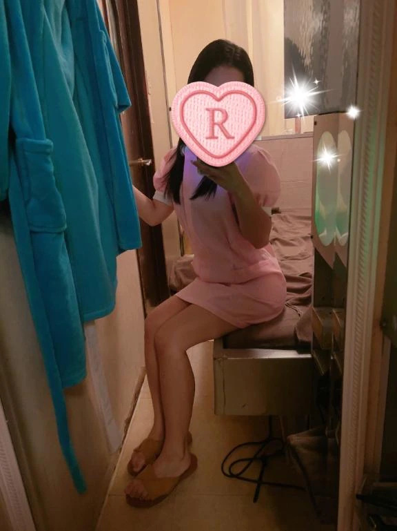 出勤してます✌️