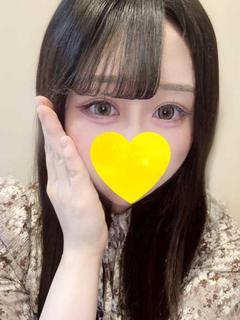 セレナ　１８歳　未経...