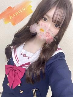 つき【童顔えちかわ美少女】