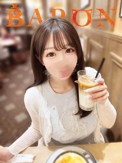 みり【H乳オススメ♡童顔】