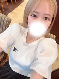 しいな💗暦浅🍀19才美巨乳娘