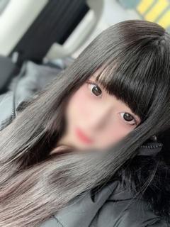 ぴゅあ【黒髪ロング×透明感】