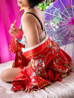 小野塚 あや