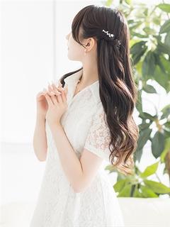 結城 菜々子