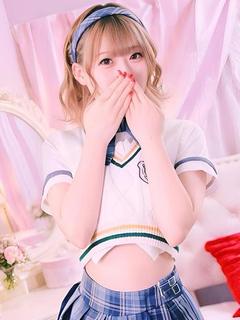 りりか【小柄♡ロリ系アイドル♡】