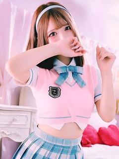 まゆ 【可愛い密着系アイドル】