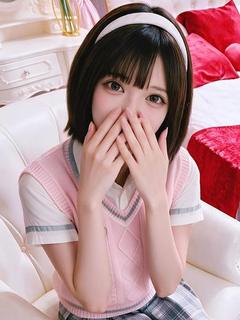 かんな【密着甘々な小柄ボディ】