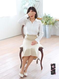 杉咲　すずな【愛妻】