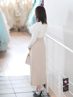 芹沢　せりな