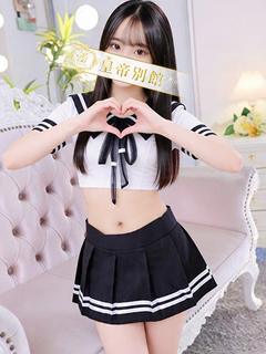 萌乃よる