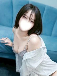 有田 ひな