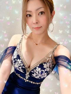 白咲さくらこ