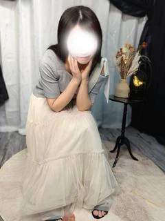 水瀬 なる