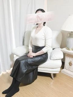 綾羽ルイ
