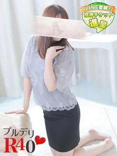 瀬奈雫