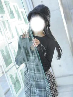 三上 ここあ