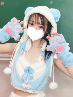 みく【手の上に乗るサイズ感】