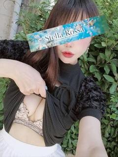 鈴村ゆいか