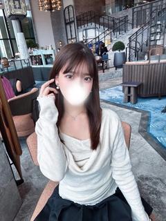 新人★れいな特例嬢