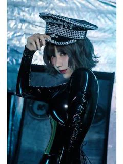 女王様 中島みいろ