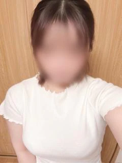 小森みな