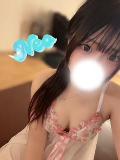 ななせ☆黒髪巨乳学生