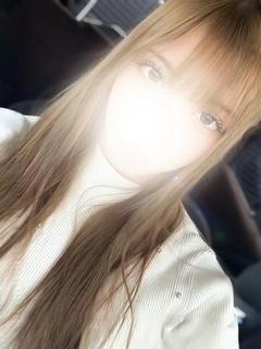 りいな